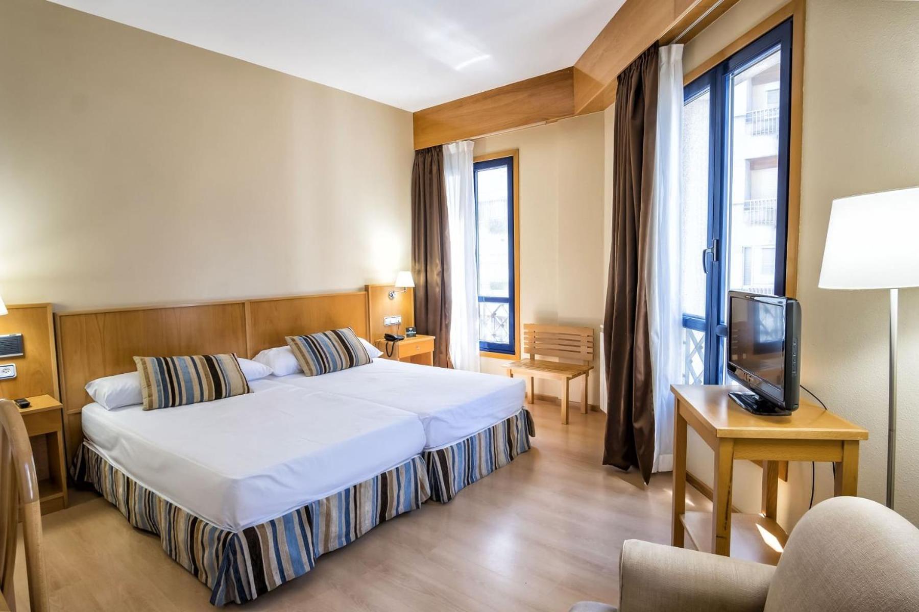 Hotel Alda Castelao Вилагарсия де Ароуса Екстериор снимка