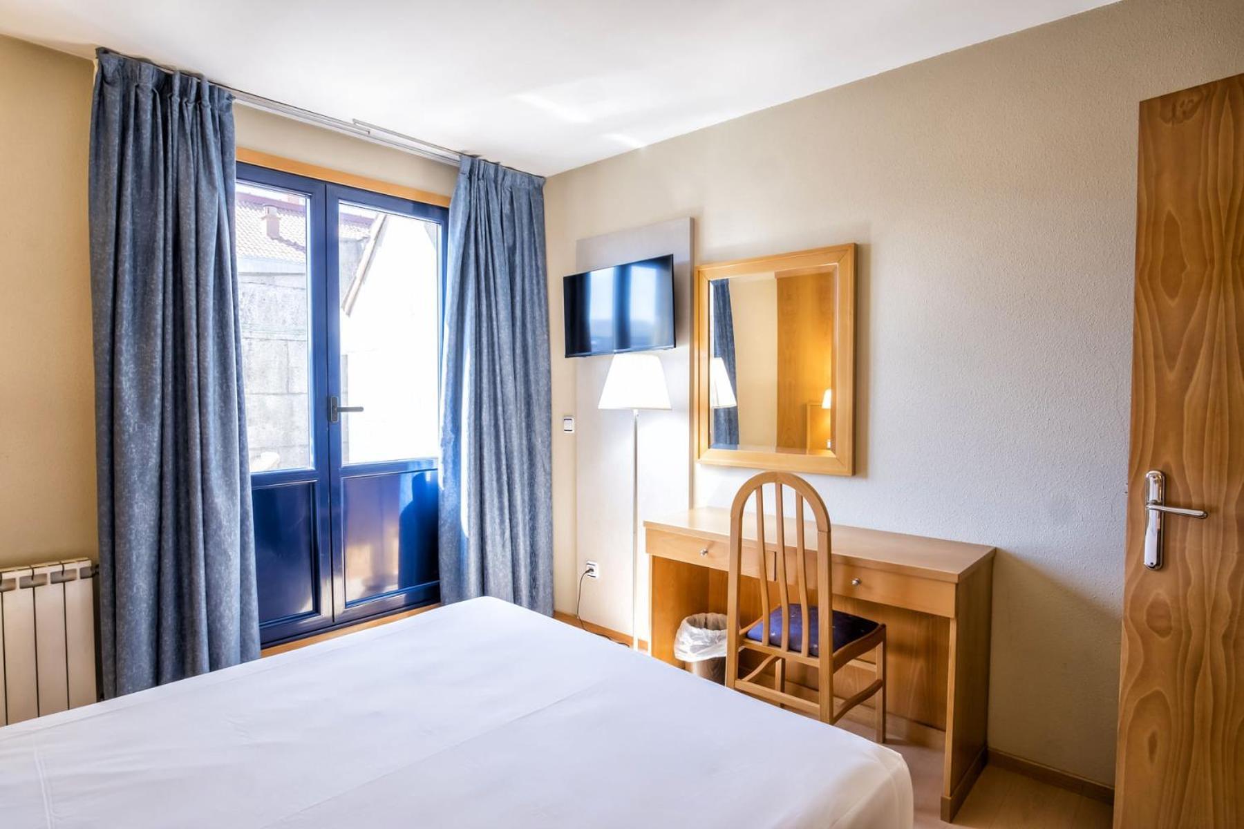 Hotel Alda Castelao Вилагарсия де Ароуса Екстериор снимка